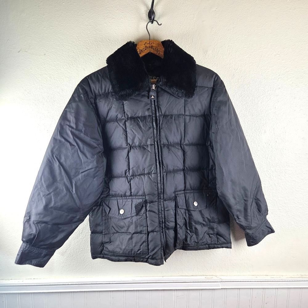 Guess Women's Black Down Feather Puffer Jacket with Detachable Fur Collar Size M